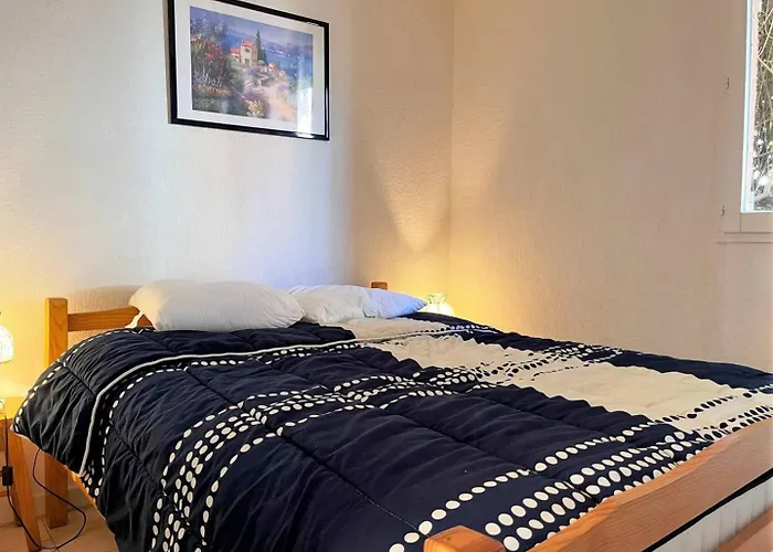 Ce040-g076 2 Pieces 6 Couchages