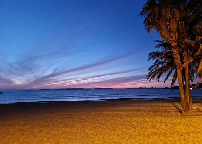 Ce040-g076 2 Pieces 6 Couchages *