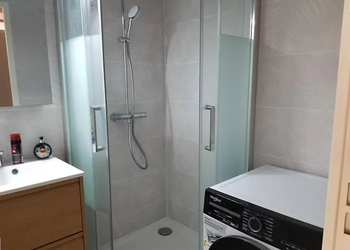 Ce040-g076 2 Pieces 6 Couchages Le Lavandou